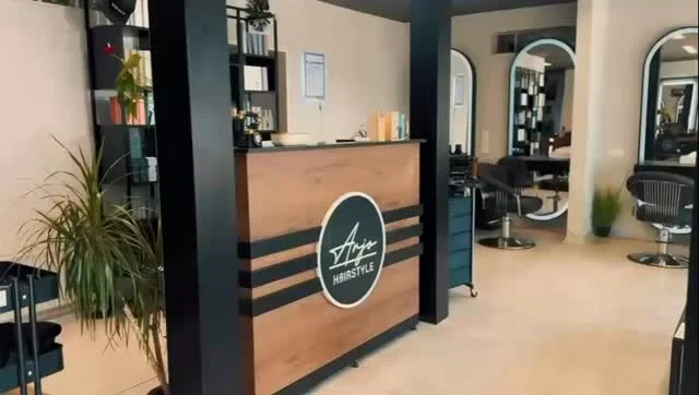 Kein Standard-Haarschnitt. Kein 08/15.
Das Männerpaket bei Arjo ist mehr als nur Friseur – es ist ein Erlebnis. 💇♂️🔥
📸: @sadun_ibm 
@ceng_yasit Lieblingskunde 💙
#FreshCut #ArjoStyle #FürMännerMitStil #delmenhorst #bremen #meisterbetrieb #hairmaster